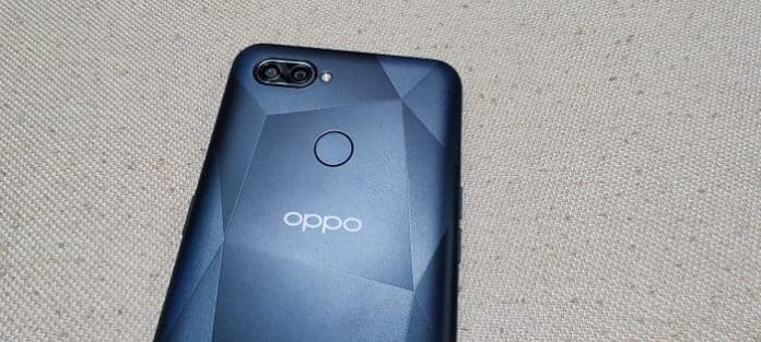 Oppo A12