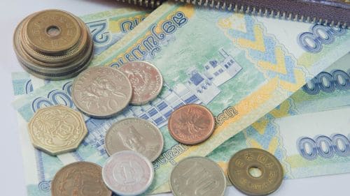 Manage Different Currencies